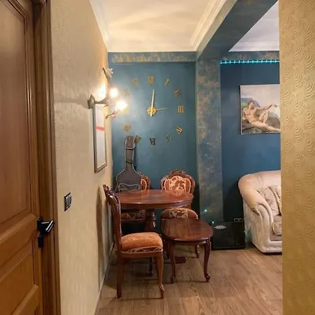 Pure Gold Spacieux Haut-standing 90m2 / 5 Min Frm Everything Apartment